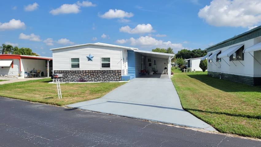 181 Juniper Dr. West a Dundee, FL Mobile or Manufactured Home for Sale